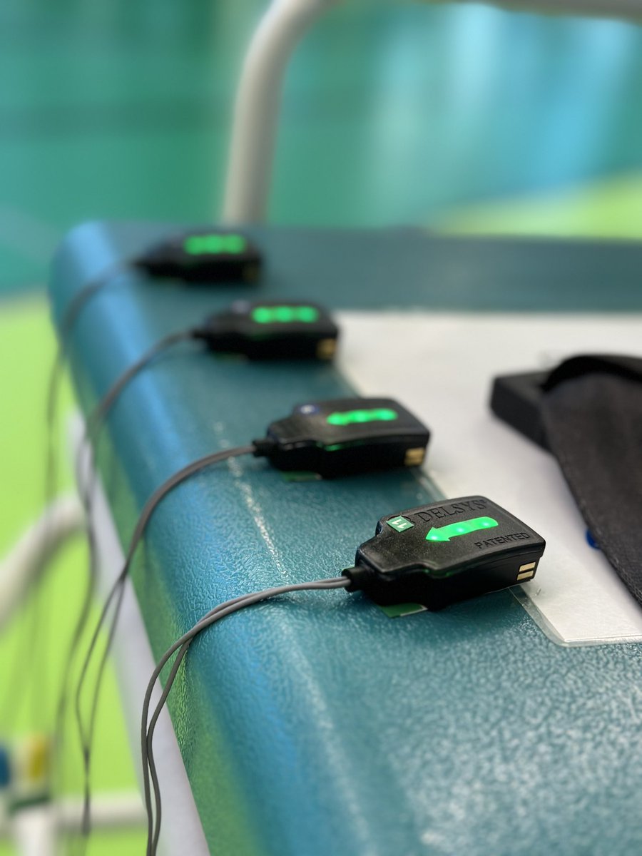 dbarbs10's tweet photo. Another day another plantar flexor function study. Big shoutout to @JonathanHagyard who has helped me get these duo mini sEMG sensors up and running, helping troubleshoot along the way 🙏🏼 would otherwise still be staring at the box. 

#research 
#phdlife 
#physiology https://t.co/jn8A1fIMpQ