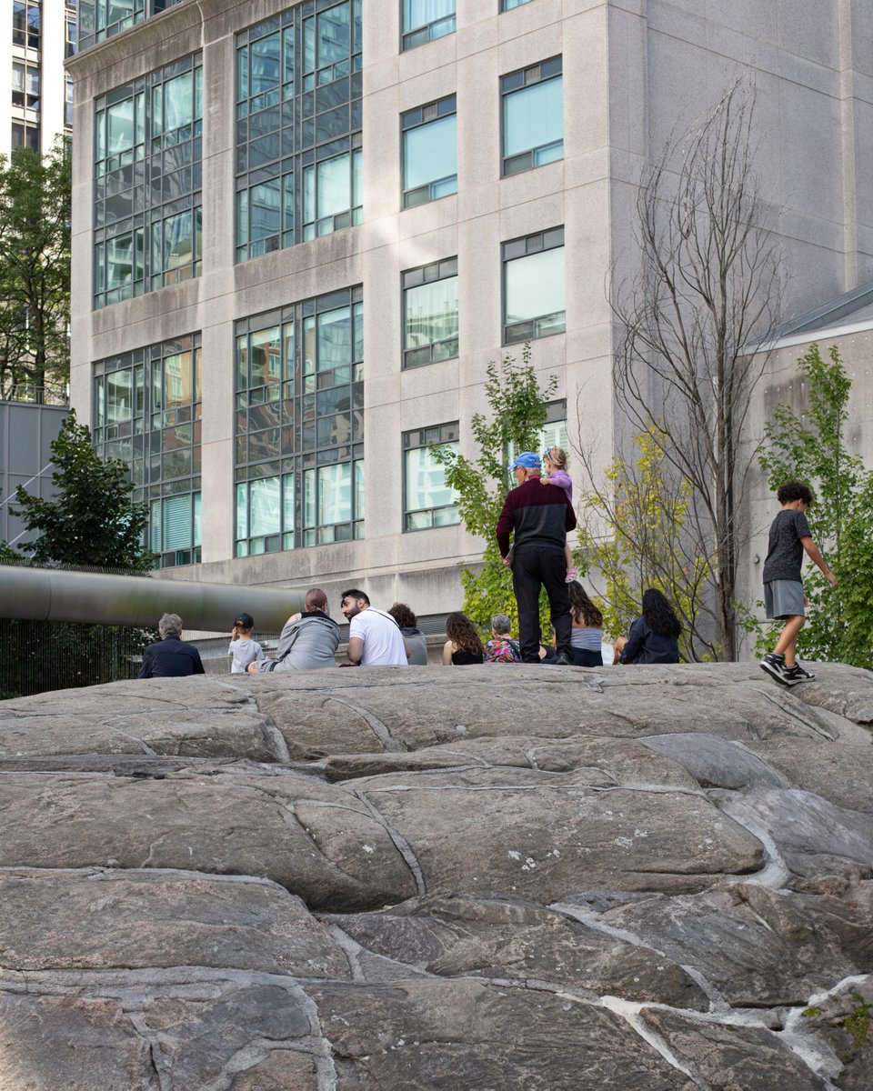 resident_ca_'s tweet photo. Focusing on places where growth is natural and the possibilities are endless, our properties intersect business, culture, and everyday living.

Resident’s extensive portfolio spans Toronto, Mississauga, and Pickering. https://t.co/dC77EmHeqU