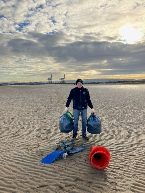 If you were at North Gare beach today you may have seen one of our volunteers, Chris, who does a great job keeping the North Gare beach clean for our visitors and wildlife. Chris joined Natural England as a volunteer at Teesmouth National Nature Reserve in May this year.👏👏