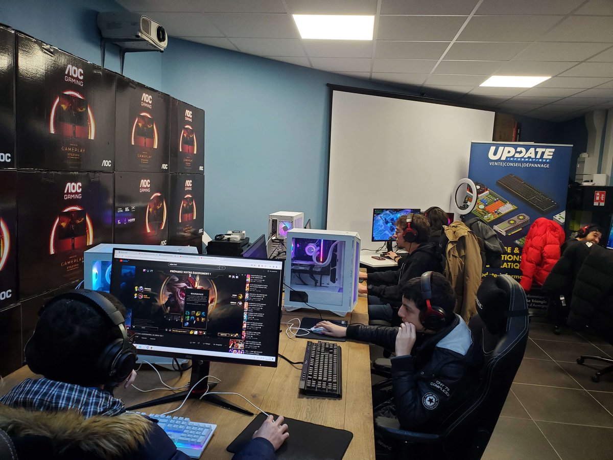 L'Ouverture Esport tweet media