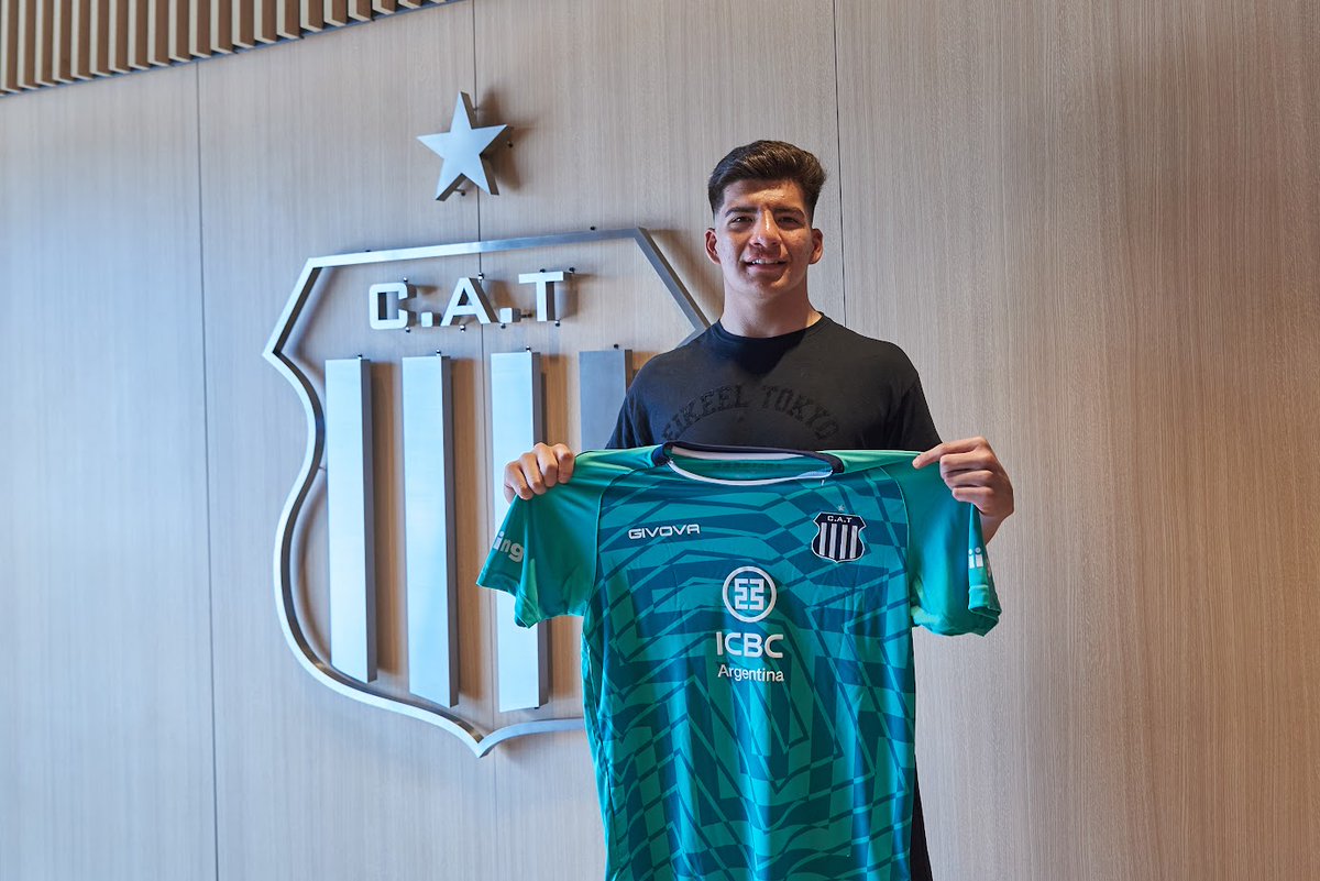 Que los giles sigan hablando, gracias Florentin por representar a Talleres en este mundial. 💙🤍