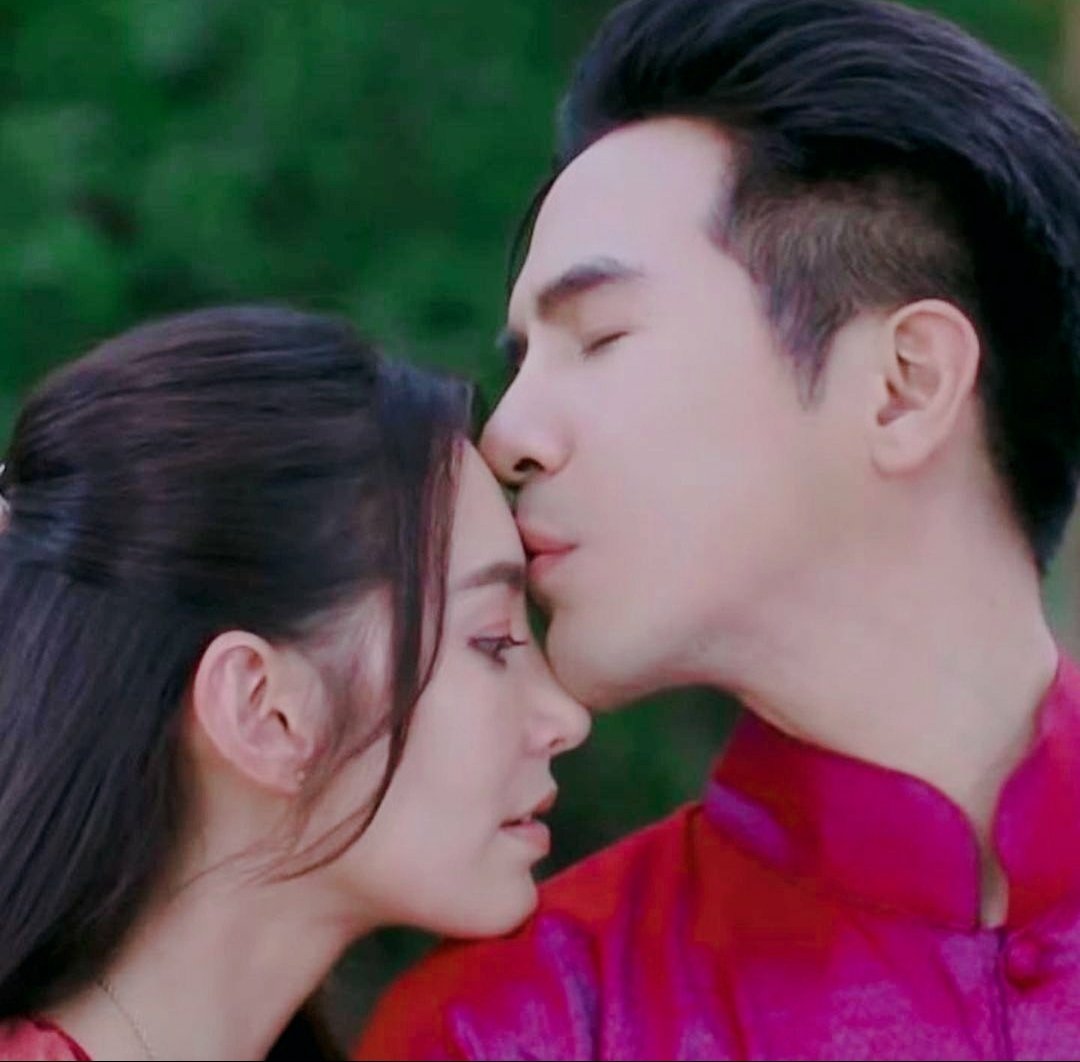 KhwanYouknow's tweet photo. ขอโทษนะโป๊ปเบลล่า ที่ข้าต้องปิดปากกรี๊ดๆๆๆ กรี๊ดดังไม่ได้ รบกวนคนอื่น 😍😍😍😍😍😍 #พรหมลิขิตEp18 https://t.co/Vrfkbv8wHz