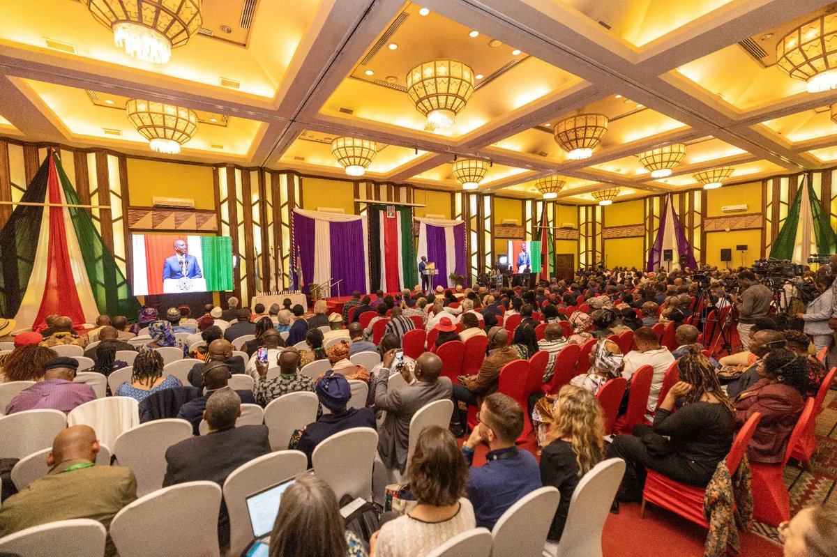 StateHouseKenya's tweet photo. PROMOTING WELFARE OF WORKERS WILL ENHANCE PRODUCTIVITY, SPUR GROWTH

The government is committed to safeguarding the welfare of workers in the country. 

President @WilliamsRuto said labour relations, trade unions and social security are recognized as human rights and fundamental freedoms. — https://t.co/SPgXym5sVS
