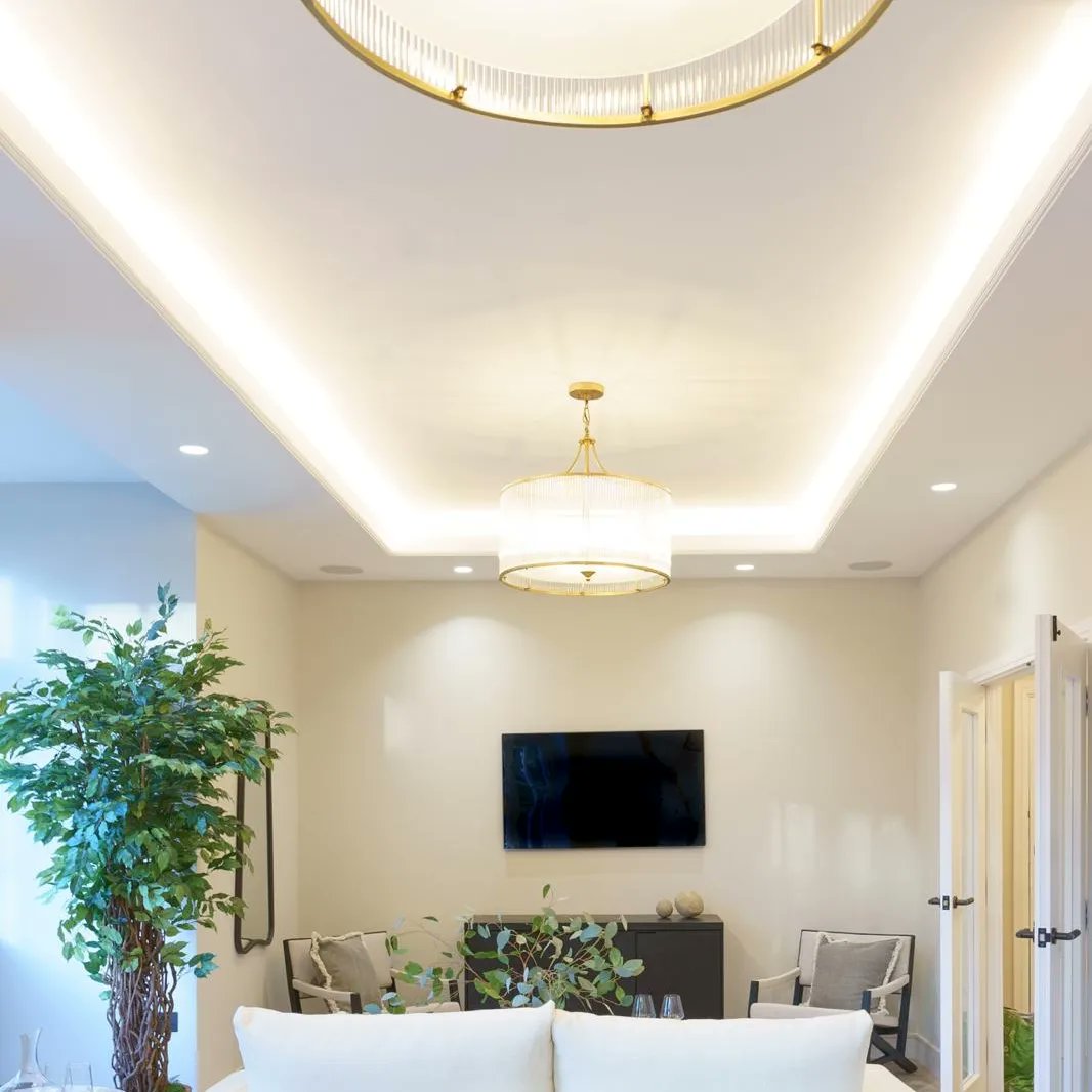 BuildVisualiseD's tweet image. 🎉 Last day on our Knightsbridge project! 🏡 Grateful for the incredible team that brought this vision to life. Concept to reality, every detail has been a labour of passion. Can't wait to unveil the final result! #KnightsbridgeProject #TeamWork #InteriorDesignJoy #construction