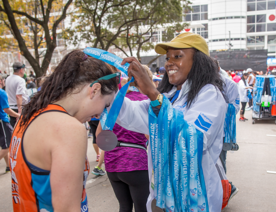 Since 1995, Run for a Reason has helped raise funds and awareness for meaningful causes. Visit the link in our bio to learn how your human energy can make a difference! @HoustonMarathon #chevronhoustonmarathon