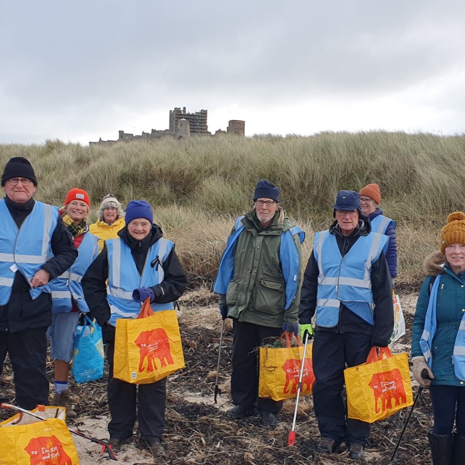 coast_care's tweet photo. Coast Care is responding to extreme weather events! The team is working hard to remove washed up debris from beaches throughout the @northcoast_nl Want to get involved? Contact emmaw@coast-care.co.uk for a list of upcoming beach cleans open to the public! #volunteer #conservation https://t.co/2nMrjNK4fQ
