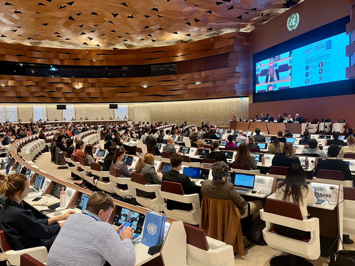 WGBizHRs's tweet photo. We are inspired to see the engagement and broad participation in all sessions at the #UNForumBHR. https://t.co/COYejbTd61