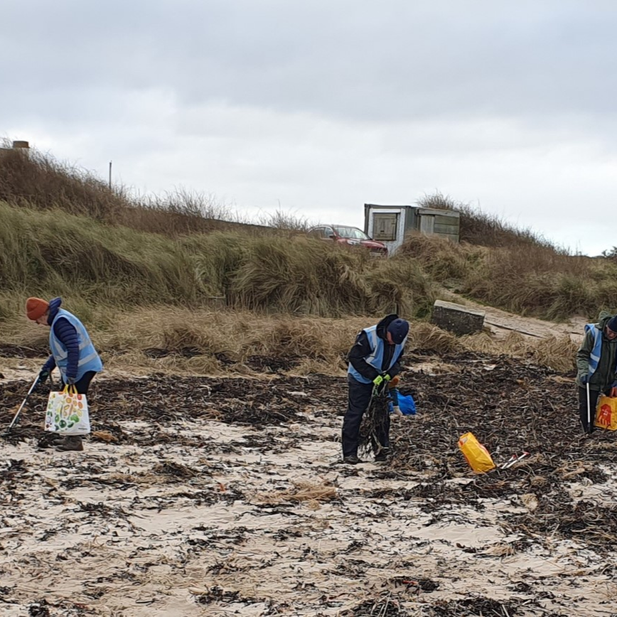 Coast Care is responding to extreme weather events! The team is working hard to remove washed up debris from beaches throughout the @northcoast_nl Want to get involved? Contact emmaw@coast-care.co.uk for a list of upcoming beach cleans open to the public! #volunteer #conservation