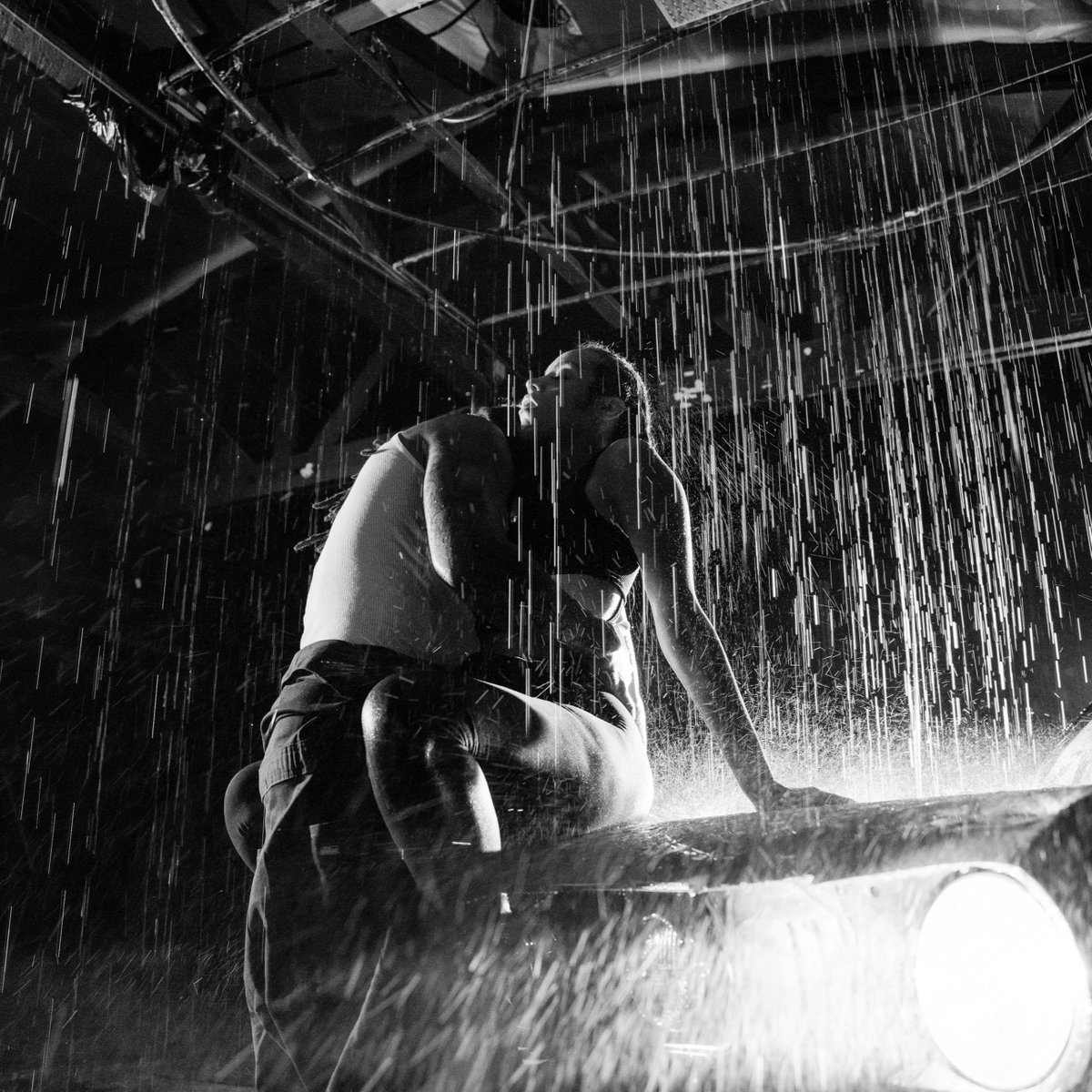 PurpleGangPress's tweet photo. #ClientRelease:🔥@chinashadae drops her new single “Rain”💧#OUTNow ➡️
https://t.co/MANQaGhdSp
While your listening take a look at these #Dope🔥 #BTS shots from @chinashadae newest release “Rain” Video Shoot #Coming🔜
#SwankPR #NewMusic #ChinaShadae #Rain https://t.co/1CbeSLwAhx