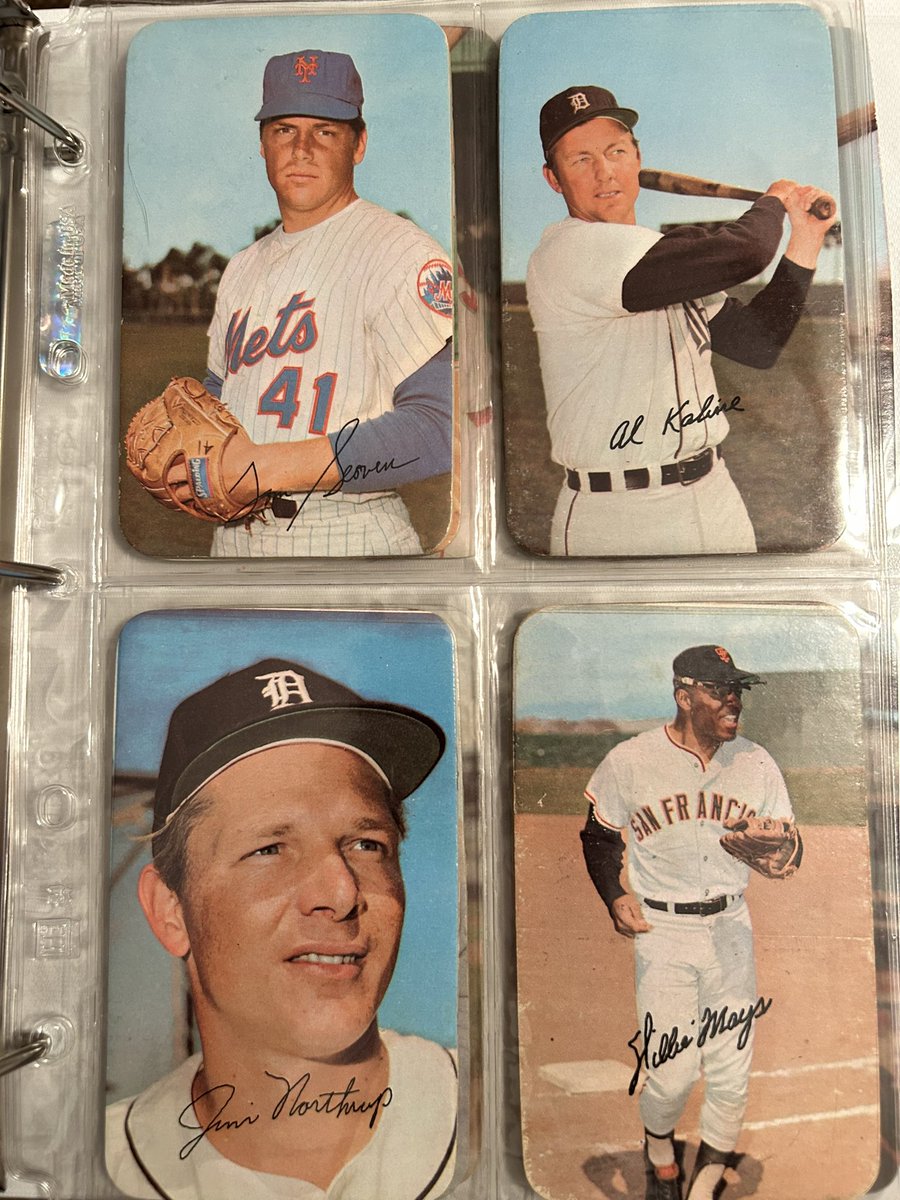 CardboardHistry's tweet photo. Completed ‘71 #ToppsSuper set w/ Al Kaline pickup. Some fav pages: Willie’s most #SayHey card ever + #TomTerrific; Hank in an underrated #Braves uni; #CharlieHustle might be my fav pic - absolute art! Bench en route to greatness & Dierker in best #Astros jersey ever!😍 #collect https://t.co/QveJoYiGv1