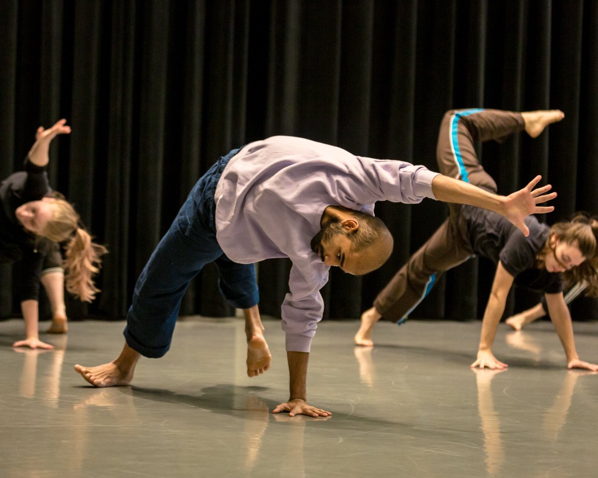 Dance Arts Institute tweet media