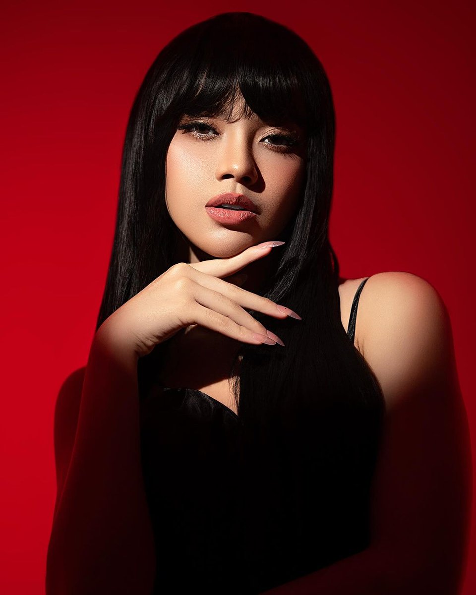 Mylyodra Official | #Perfect10nD23am tweet media