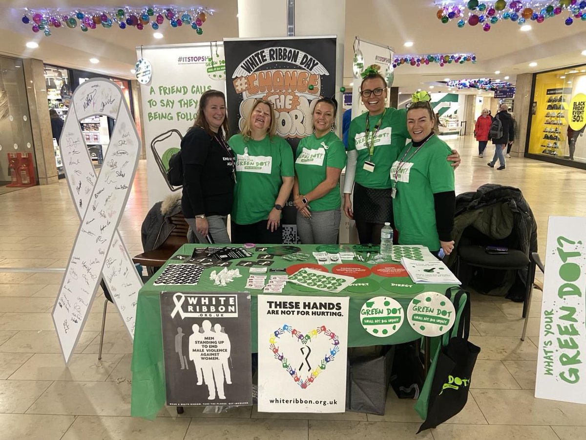 RenaissanceDLL's tweet photo. LGBTQ+ Community Lead Vicki & PrEP Worker Mike attended the White Ribbon Event @HoundshillSC with @BpoolCouncil to promote the #greendot Bystander Campaign to residents of Blackpool. This was to help spread the word & discuss how everyone can be an active bystander.
#itstopshere https://t.co/9yKGMP847R