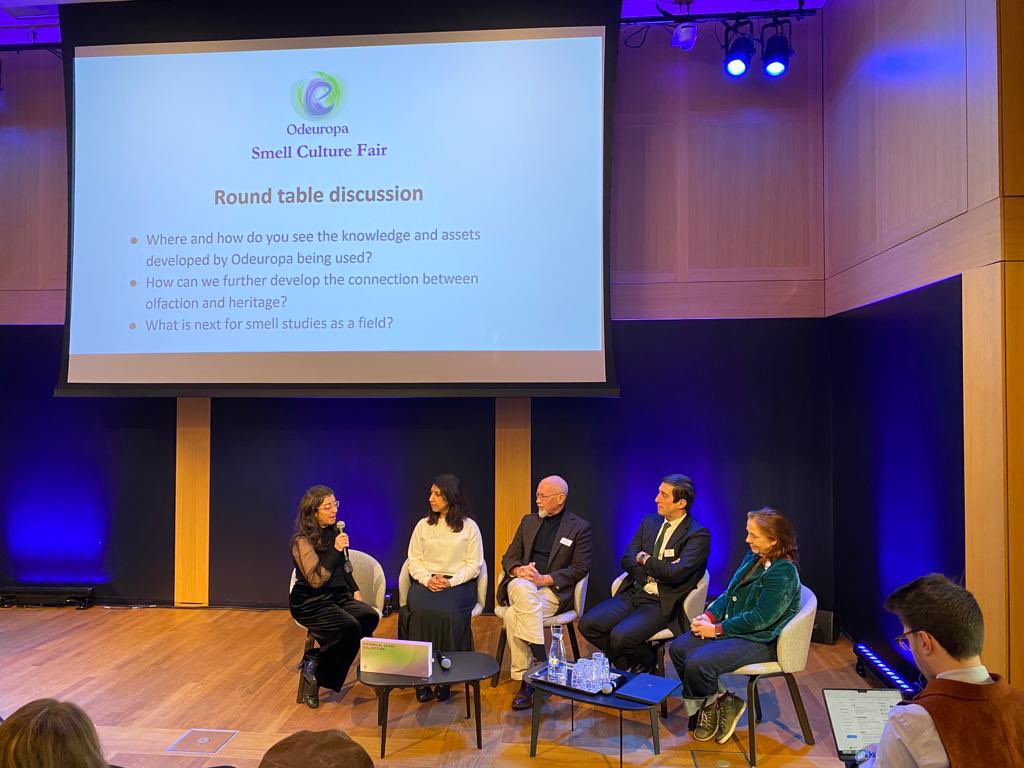 Odeuropa (@odeuropa) on Twitter photo Exciting and wide ranging olfactory topics at the round table moderated by <a href="/ucqbbem/">Smell of Heritage</a> #SmellCultureFair #WeSmellHistory Exciting and wide ranging olfactory topics at the round table moderated by <a href="/ucqbbem/">Smell of Heritage</a> #SmellCultureFair #WeSmellHistory
