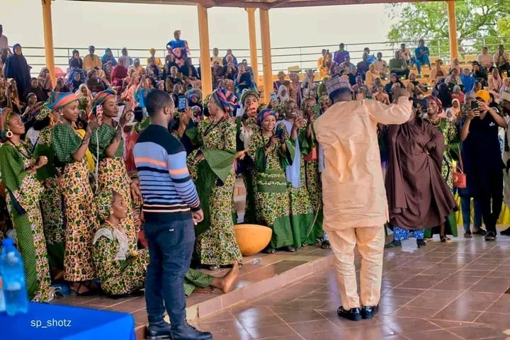 nupekotv's tweet photo. PHOTOS: Prince Mk graced the Annual Nupe Day celebration of Usman Danfodio University yesterday at Sokoto State. 

Another meritorious award of Excellence was presented to him by the National Association of Nupe Students, UDUS Chapter. 

Nupe Culture is Beautiful.

If you are proudly Nupe *Retweet*