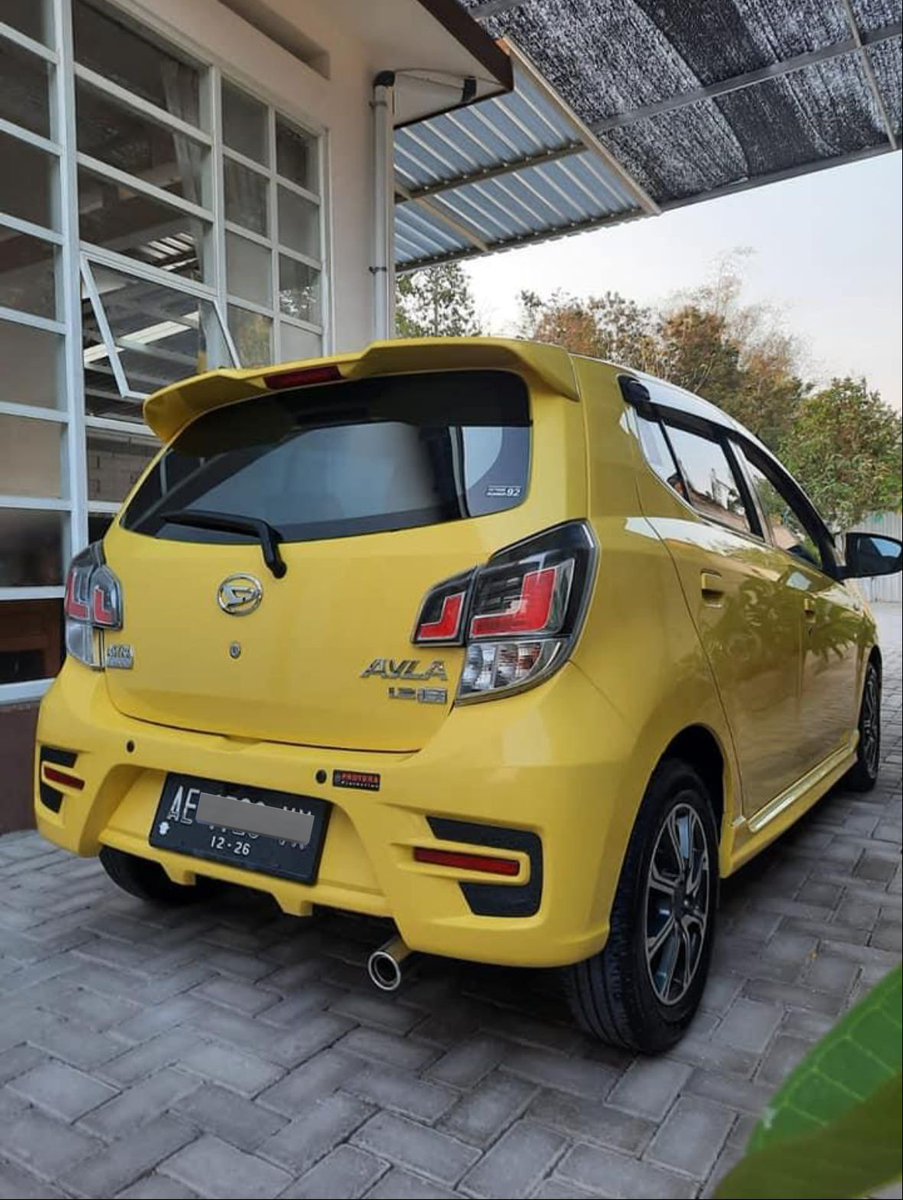 Tukang Mobil Mobilan tweet media