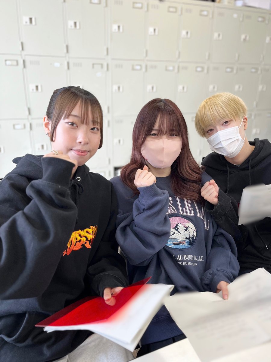 NANBI_fbc's tweet photo. NANBI✨

本日から試験期間中📝💯
fight🔥 https://t.co/ddlBp8TLbd