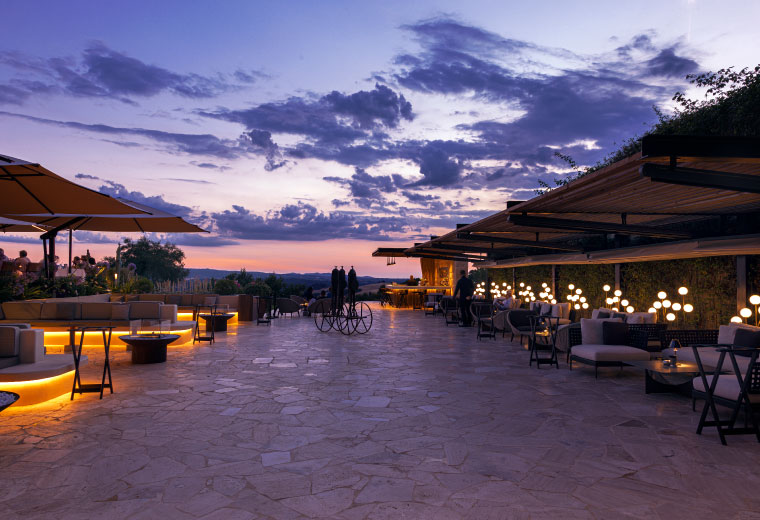 AWTravelNM's tweet image. "Here's How to Do Fall and Winter in Tuscany" provides an insightful guide to experiencing the beauty and charm of Tuscany during the autumn and winter seasons.
bit.ly/415GGpd
#Tuscany #WinterTravel #GolfItaly #awtravel #santafe #luxurytravel #travelisagift #nm #abq
