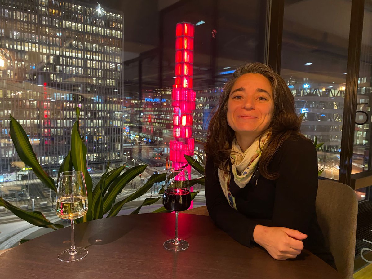 az_nay's tweet photo. Feliz de estar en #Estocolmo para la entrega de los Premios #RightLivelihood 2023 y de nuevo en esta red social para contar sobre ello!

Este año, los premios van a 4 activistas que luchan por salvar vidas y proteger el ambiente. Ya son 194 en 76 países! ➡️https://t.co/5036PvJQjy https://t.co/pPGEGSZuD3