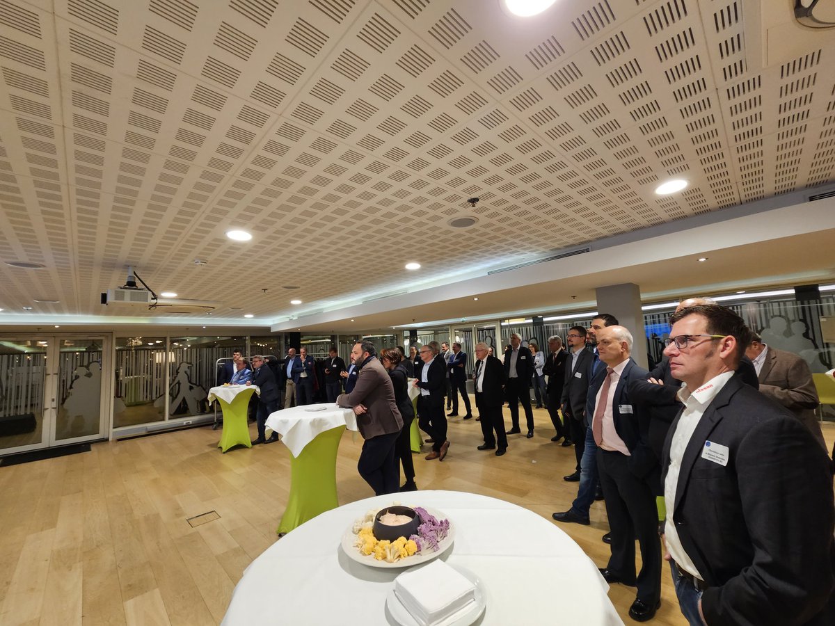 eapa_org's tweet photo. @EAPA at ERF's 25th Anniversary cocktail 🥂 in #Brussels. Congratulations @ERFbrussels for your 25 years milestone!
Great hearing from @EUAmbSchmidt @CNicodeme @KristofR749 and Harald Mosböck
#EAPA #RoadSafety #SustainableMobility #ERF25 https://t.co/TZKa44IW2O