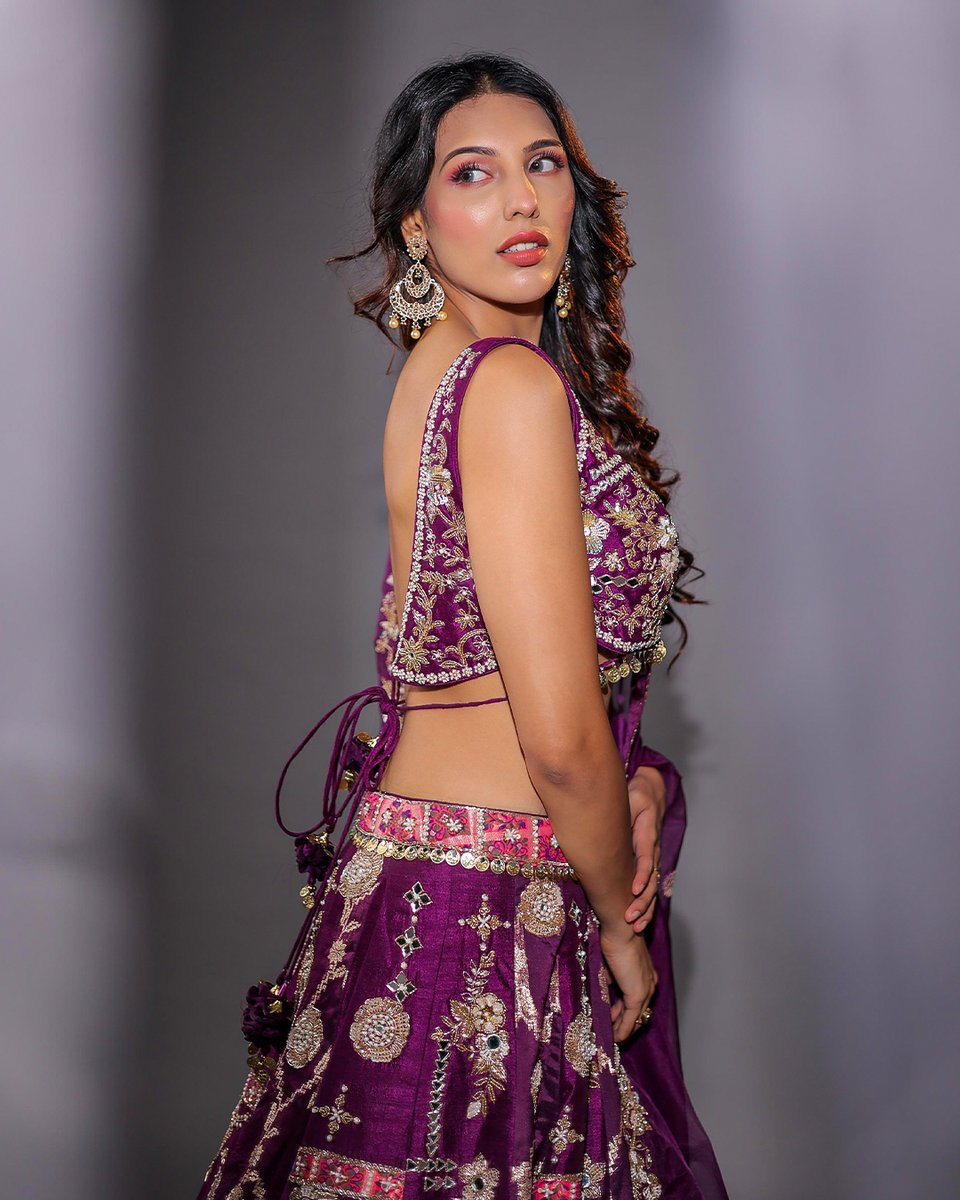 AsoPalavTweets's tweet photo. Witness the grace of purple perfection!✨

Actor Nibeditaa Paal adorns in designer lehenga choli from Asopalav. Embrace the allure - book your styling session or explore in-store for timeless elegance.💜✨

Book an Appointment - https://t.co/9KpZMSeuxL

#wedding #indianwedding #indianethnic #lehengacholi #designer #asopalav