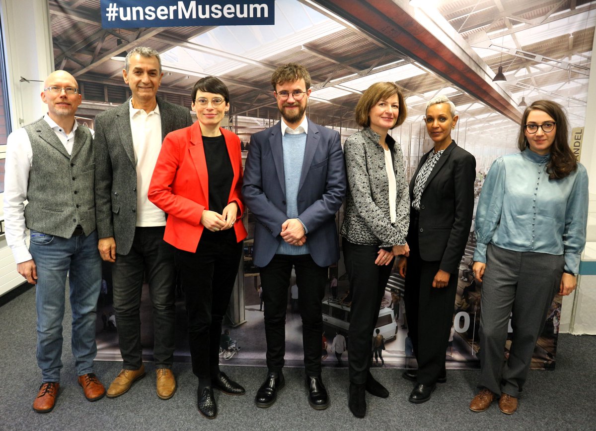DOMiD (@domid_migration) on Twitter photo Integrationsministerin Josefine Paul (<a href="/ChancenNRW/">chancen.nrw</a>) besuchte gestern DOMiD und informierte sich über #unserMuseum. Paul: Das „Haus der Einwanderungsgesellschaft wird zeigen, wie unsere Migrationsgesellschaft entstanden ist und so zum gesellschaftlichen Zusammenhalt beitragen.“ Integrationsministerin Josefine Paul (<a href="/ChancenNRW/">chancen.nrw</a>) besuchte gestern DOMiD und informierte sich über #unserMuseum. Paul: Das „Haus der Einwanderungsgesellschaft wird zeigen, wie unsere Migrationsgesellschaft entstanden ist und so zum gesellschaftlichen Zusammenhalt beitragen.“