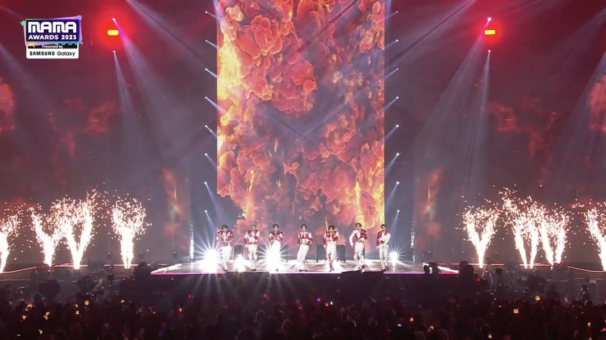 Koreaboo tweet media