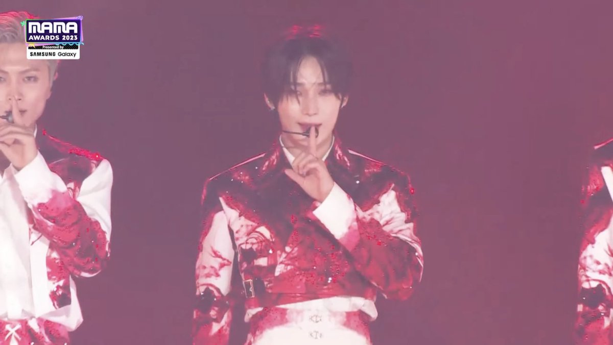 Koreaboo tweet media