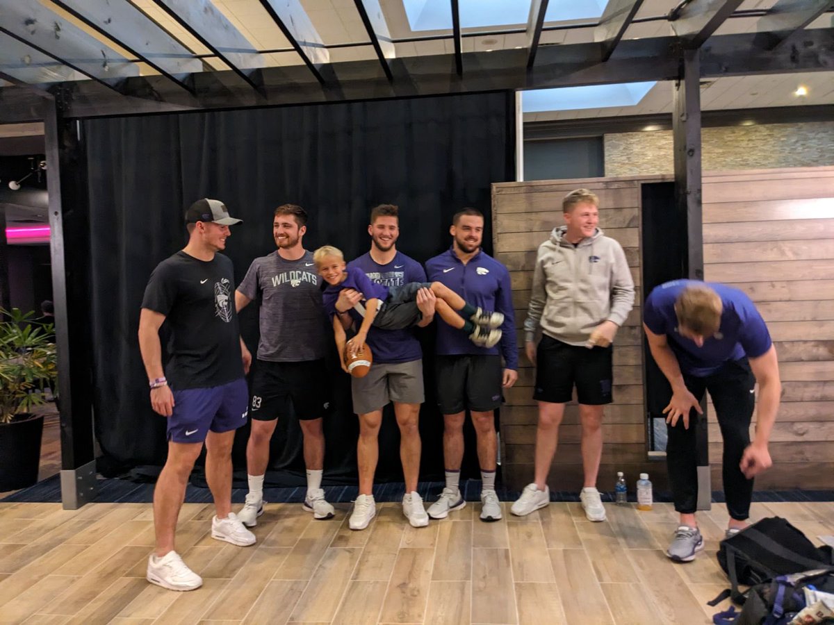 TinyTransitions's tweet photo. @whoward_ You made this little boy a core memory for “the best weekend of my life” - we are rooting for you, @ben_sinnott and all these great young men! Thank you! https://t.co/ggn50BkYiV
