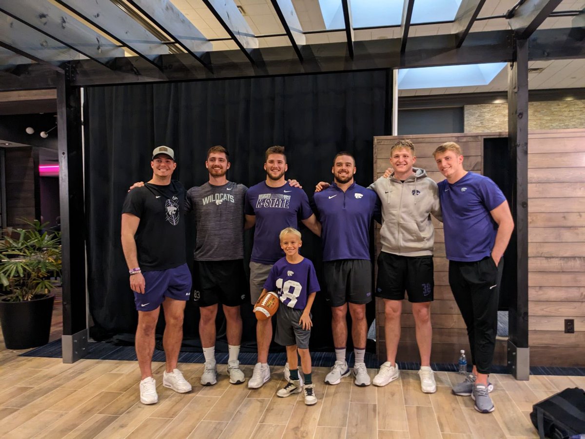 TinyTransitions's tweet photo. @whoward_ You made this little boy a core memory for “the best weekend of my life” - we are rooting for you, @ben_sinnott and all these great young men! Thank you! https://t.co/ggn50BkYiV