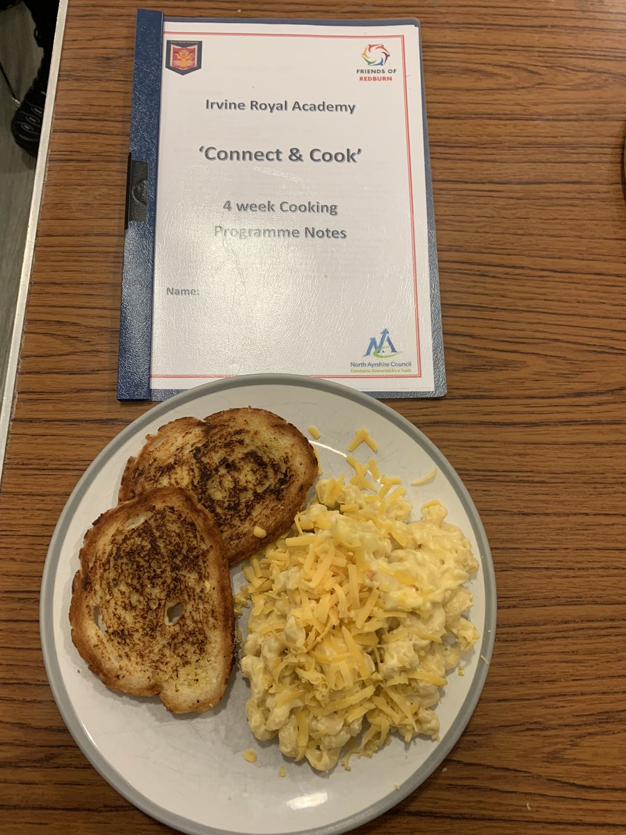 A successful first week at the ‘Connect and Cook’ group at The Redburn Community Centre 🍽️ #NewSkills #Community <a href="/IrvineRoyalAcad/">Irvine Royal Academy</a> @Justin28Jones <a href="/Dionne_Gordon9/">Dionne Gordon</a> <a href="/MarwickMrs/">Mrs Marwick</a> <a href="/MrKnoxIRA/">Mr Knox</a> <a href="/chiarapsych/">Chiara Sheridan</a> <a href="/IrvineLocality/">Irvine Locality Partnership</a>