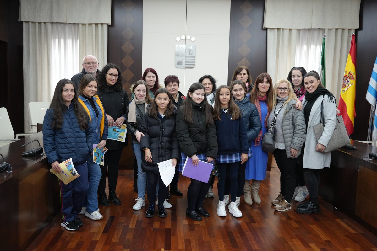 ▶El colegio San José participa por segundo año consecutivo en el proyecto Erasmus +

ℹ Hasta el 1 de diciembre, 8 profesores y profesoras de Polonia y Hungría realizarán un “Job Shadowing”
Por segundo año consecutivo, el colegio San José, participa en el proyecto Erasmus +.