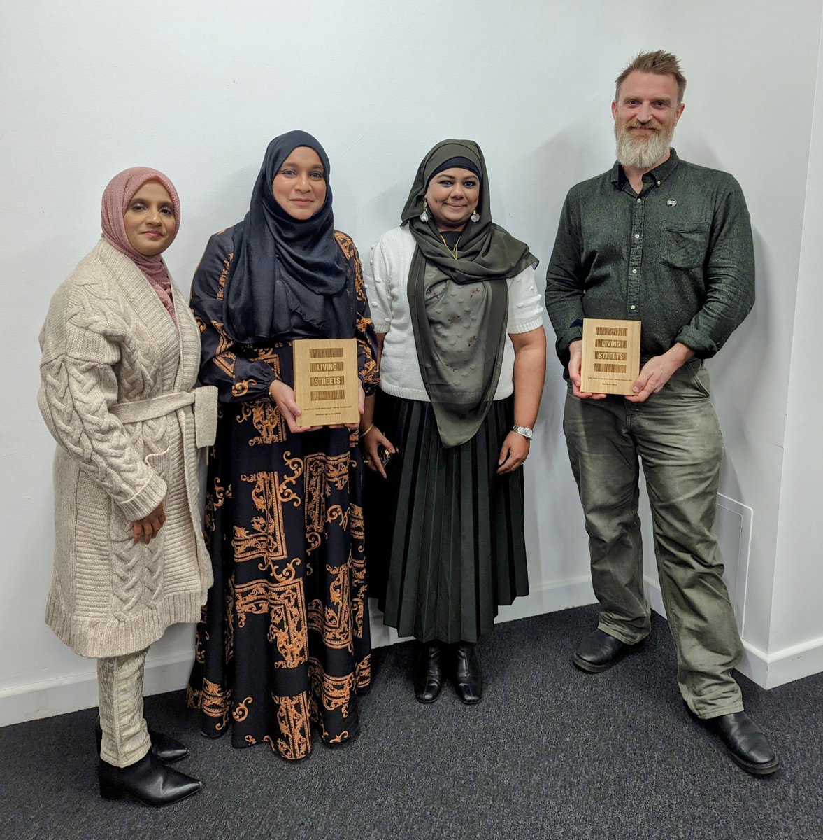 Huge congratulations to @MuslimahAsso and @DanRavenEllison who are our joint #CharlesMaher Award - Walking Champion 2023 winners! The award recognises people and groups who have campaigned to benefit people in their local community. livingstreets.org.uk/news-and-blog/…