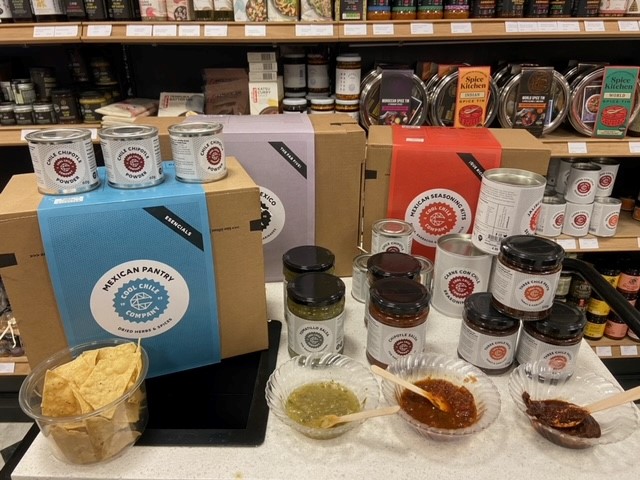 Did you visit us in Selfridges in November, if you didn't don't worry we are back sampling from our exclusive gift box range on December 11th from 3.30pm - we can't wait to see you then.... Gift someone, something they wont find anywhere else.

<a href="/SelfridgesFood/">Selfridges Food</a> #Mexican #Giftbox