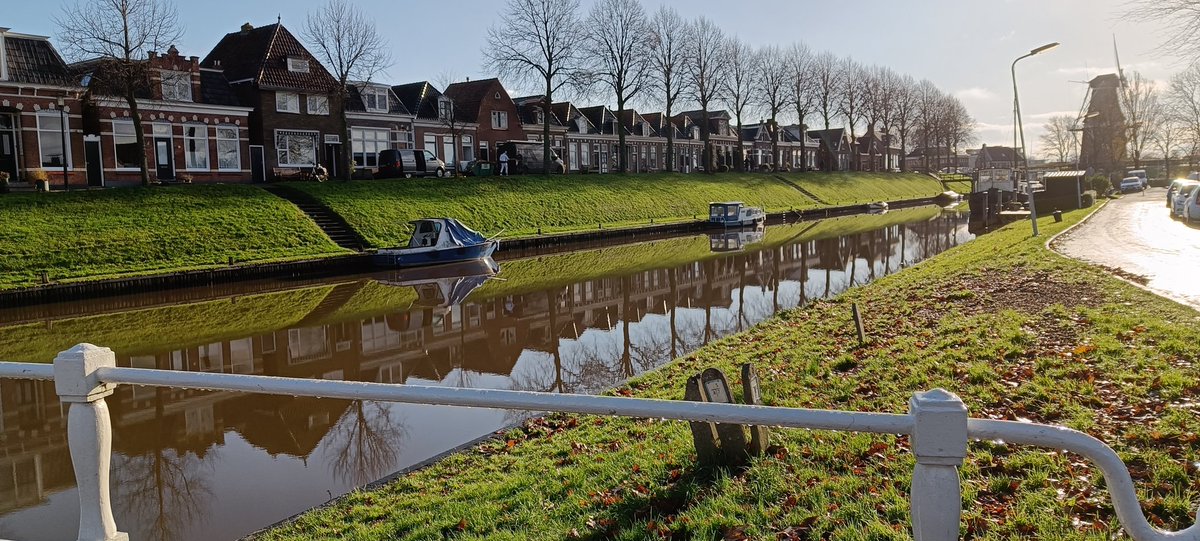 nykledijkstra's tweet photo. Langs de bolwerken van #vestingstad #Dokkum https://t.co/4AyYzqMU7H