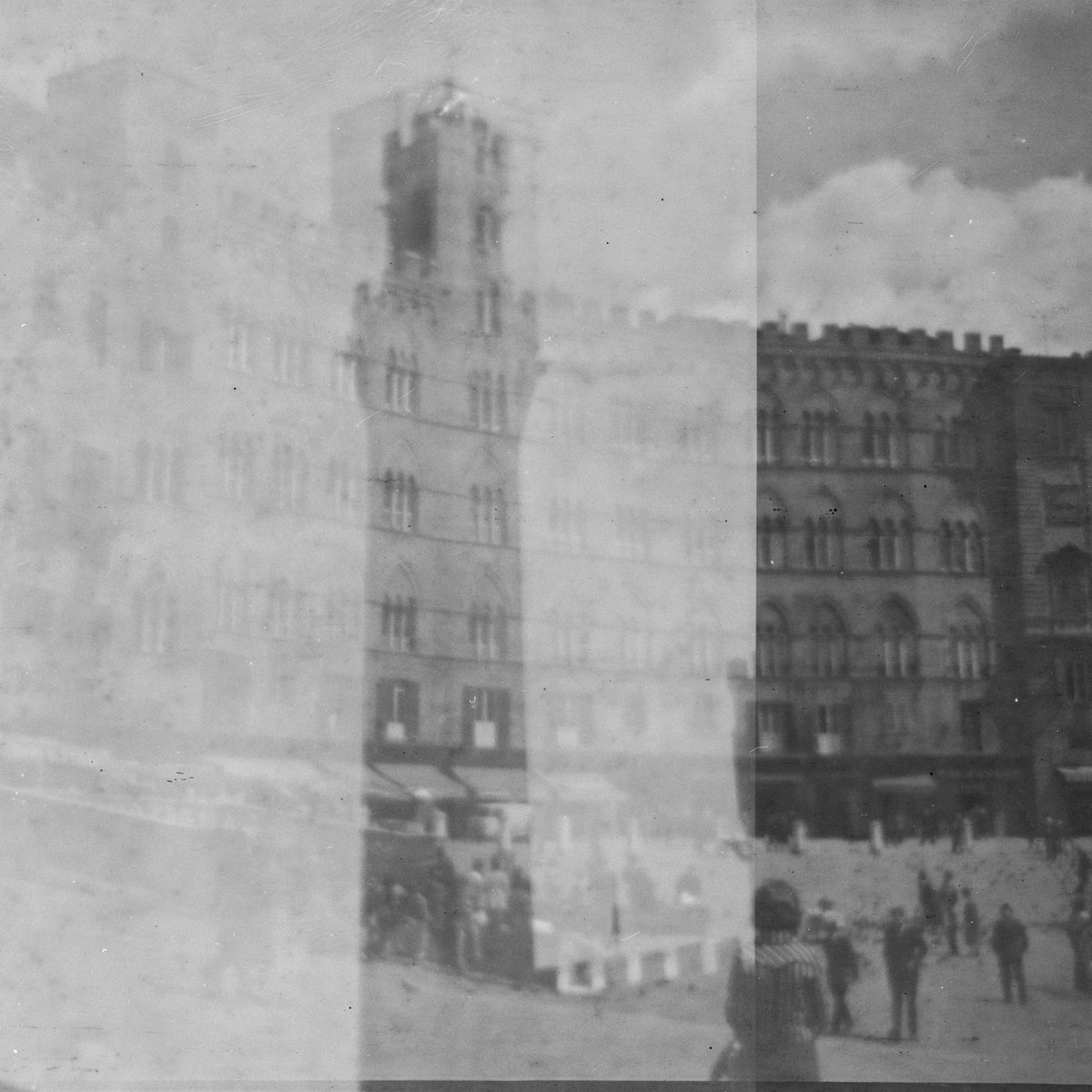_triplo's tweet photo. Eccoci qui due anni e mezzo dopo, altri due rullini trovati in due vecchie fotocamere comprate ai mercatini... Ma stavolta posso mostrare i risultati. Purtroppo uno dei due era bruciato e l'altro è stato usato male (non avvolto tra uno scatto e l'altro). E questo è quanto https://t.co/RkrWfB2gwD