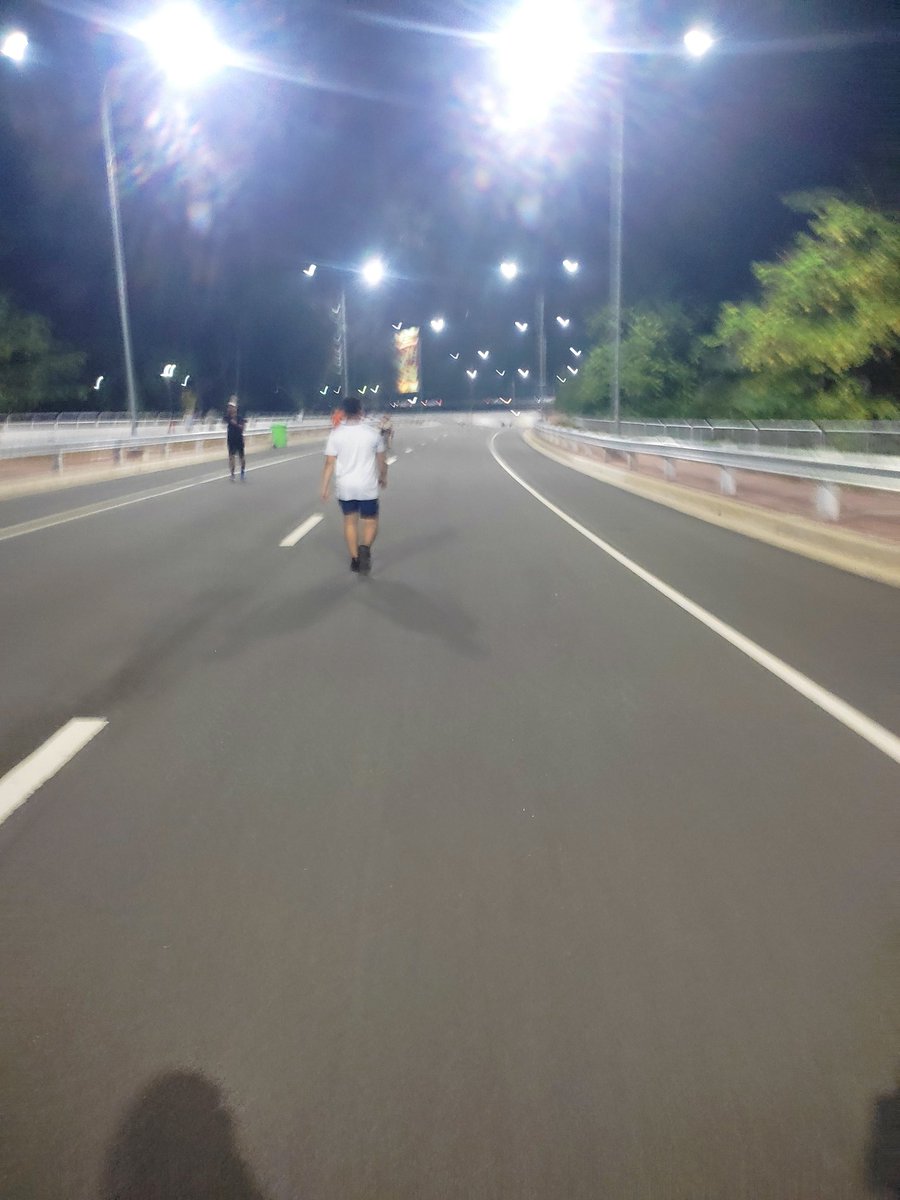 eLBoyKalayo's tweet photo. hmmm 🤔 naa bakaha siya danhi? .. https://t.co/sfcdEFcrBH