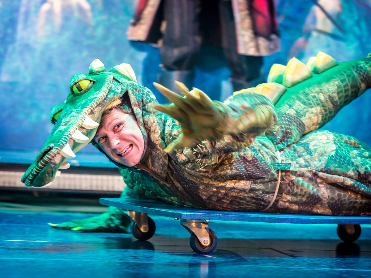 With faith and trust and fairy dust... We've made some new photos appear ✨ SNAP SNAP up your tickets 🐊 And join our West End cast in London this Christmas! 🎟️ Lyric Theatre, until 14 Jan 2024: peterpangoeswronglive.com 📸 @peachyraith