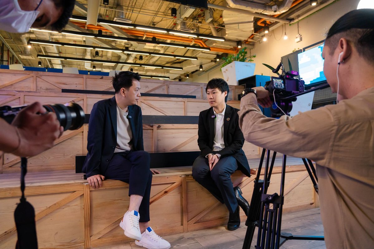 toppjirayut's tweet image. บรรยากาศการถ่ายทำวิดีโอโปรโมตงาน Restech 2023 : Restaurant Technology &amp;amp; Franchise 2023 ที่จะจัดขึ้นในวันที่ 8-9 ธันวาคมนี้ ผมฝากทุกคนติดตามกันด้วยนะครับ 🙏

#Restech2023 #Toppjirayut #ท๊อปจิรายุส