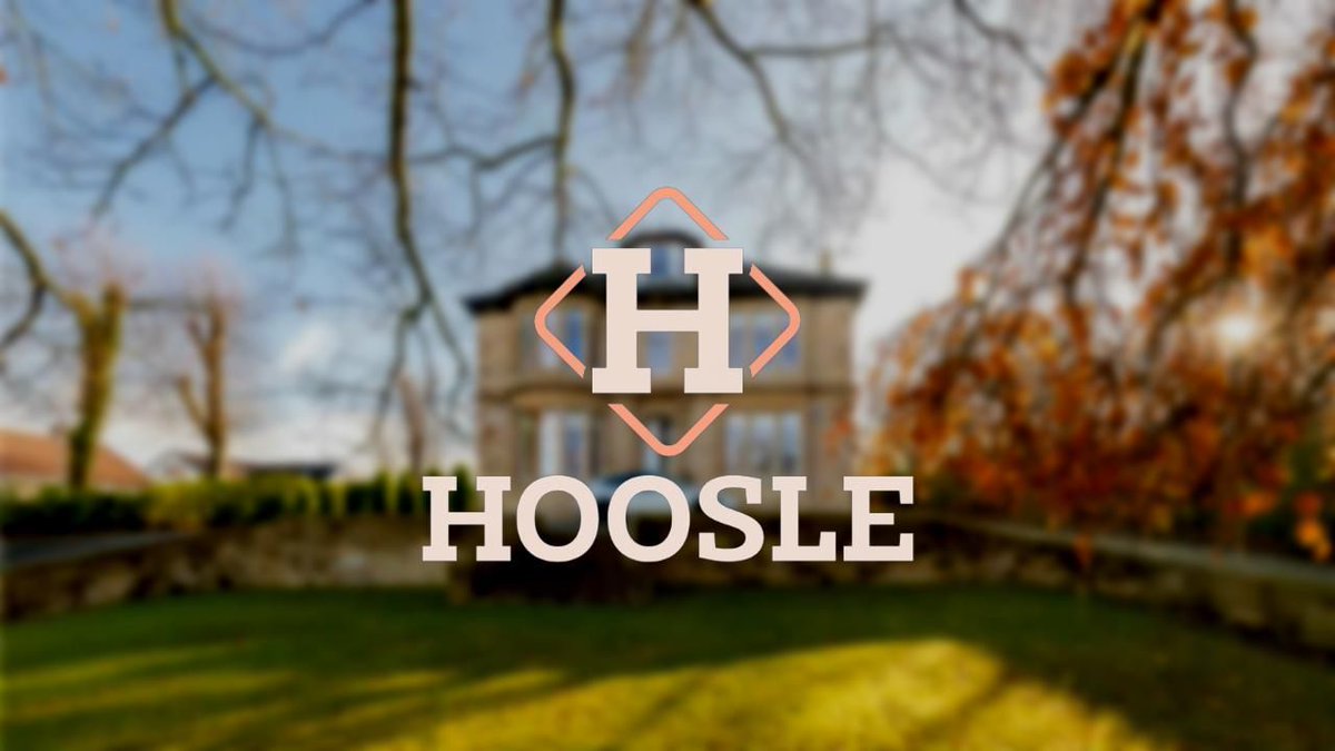 hoosleapp's tweet photo. Can you surmise the sum? 💷 

Check this Lenzie villa and guess the price at https://t.co/gftZ7g9RIz 

#Hoosle #PriceGuess #PropertyFans #Lenzie #Villa https://t.co/4JVmoddYzb
