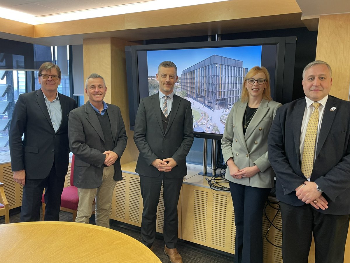 PHTA_Ltd's tweet image. Yesterday we welcomed Lord O’Shaughnessy @jamesosh to @unibirmingham where he heard about Birmingham’s transformational research and leadership in clinical trials, diagnostics &amp;amp; health data - underpinned by the @BHPComms ecosystem of which PHTA and BHIC are proudly part 🔬🏥👩‍⚕️👨‍🔬