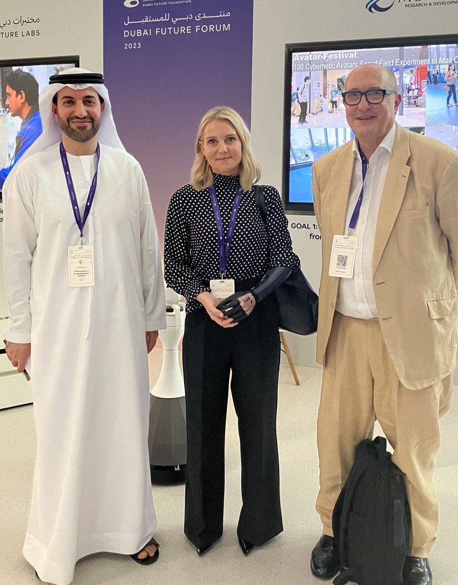 RogerHighfield's tweet photo. Huge honour and pleasure to talk about my book #VirtualYou [@PrincetonUPress, with @PVCoveney] at the #DubaiFutureForum2023 with @AkAlolama and @JessSmith27, here with me in @MOTF, along with Oskar Mencer and Jayesh Ranjan! https://t.co/91Bx1ro0Wl