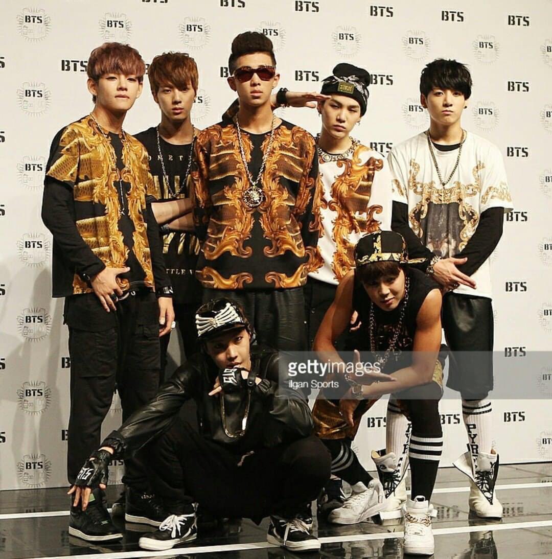 btschartmaster's tweet photo. Congratulation to @BTS_twt for winning 'Worldwide Icon Of The Year (Daesang)' at the 2023 MAMA Awards for SIX CONSECUTIVE YEARS. 🏆🏆🏆🏆🏆🏆 https://t.co/GtVYxWOaGN