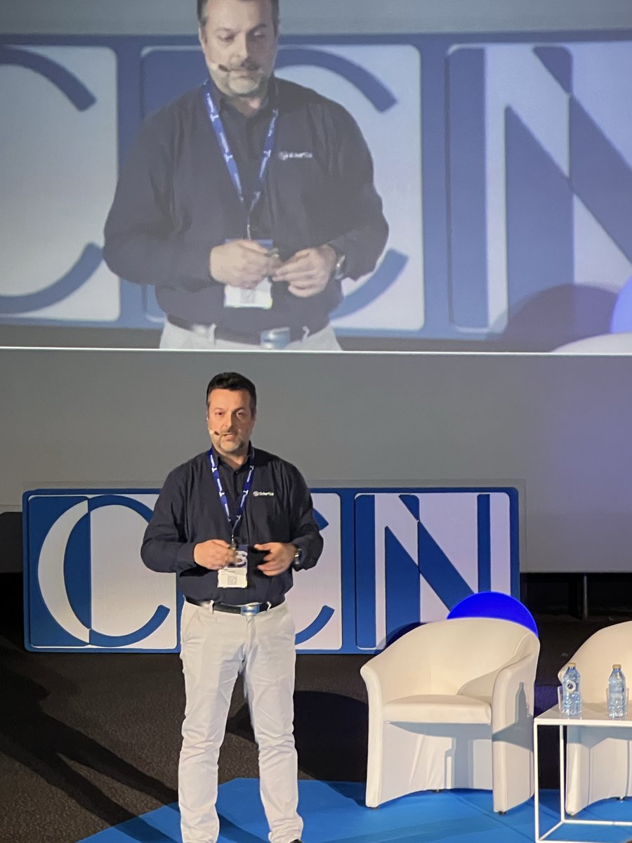 sidertia's tweet photo. Nuestro compañero Joshua Sáenz, lead de ciberseguridad defensiva, explica el ENS como ventaja competitiva, que busca proteger la privacidad de los datos de los ciudadanos en trámites electrónicos y la seguridad de estos servicios en las administraciones públicas. https://t.co/xgzDn8OPRF
