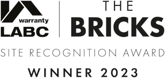 Oundle Road development in south east Midlands has been awarded The Bricks Site Recognition Award by @LABC_Warranty which recognises standards of workmanship and overall management of the site, including health and safety matters and general tidiness.