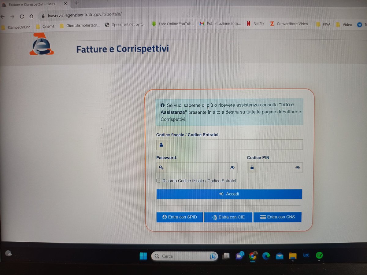 eltubaro's tweet photo. @Agenzia_Entrate segnalo fatture e corrispettivi non mi permette di accedere al menù dopo l'identificazione con spid ,utilizzo Chrome versione 119.0.6045.160 a 64 bit https://t.co/2KClJX5LoZ