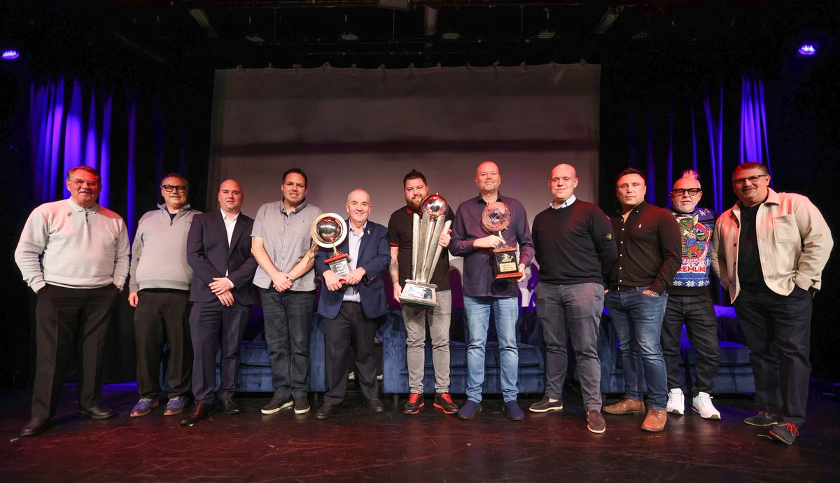 OfficialPDC's tweet photo. Greats of the game... 🙌

All 11 World Champions on stage together at last night's #NightWithTheChampions https://t.co/8L17WBSDxn