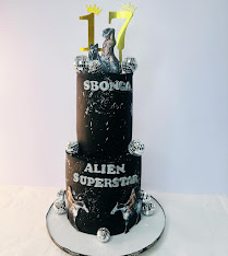 We just baked an extraordinary Alien Superstar Cake for one of our special clients! 👽✨ Want to experience this cosmic delight too? Place your order now and let us create a personalized masterpiece for you! 🌌🍰 #CustomCakes #AlienSuperstarCake #unique #beyonce