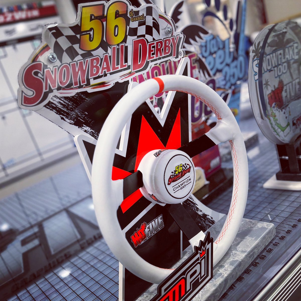 The @MPI_INNOVATIONS / @HorvathDesign Snowball Derby Champions trophy is ready to head south. No @FedEx missed delivery with this one, as we will be hand delivering to Victory Lane. Who’s your pick to win?Watch on @racingamerica_ or live @5flagsspeedway. #Designed2Win #iSpyMPi
