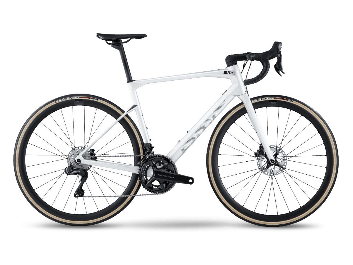 ChooseMyBicycle's tweet photo. One bike to do it all: ride fast, ride far, on smooth pavement or rough back roads–this is the high performance all-arounder.

https://t.co/SB5ryWVXC6

#ChooseMyBicycle #KeepCycling #RideBMC #BMC #RoadBike #RoadBicycle #Bicycle #Cycle #Cycling #Cyclist #Performance #AllRounder https://t.co/KRGTcYa2Zh